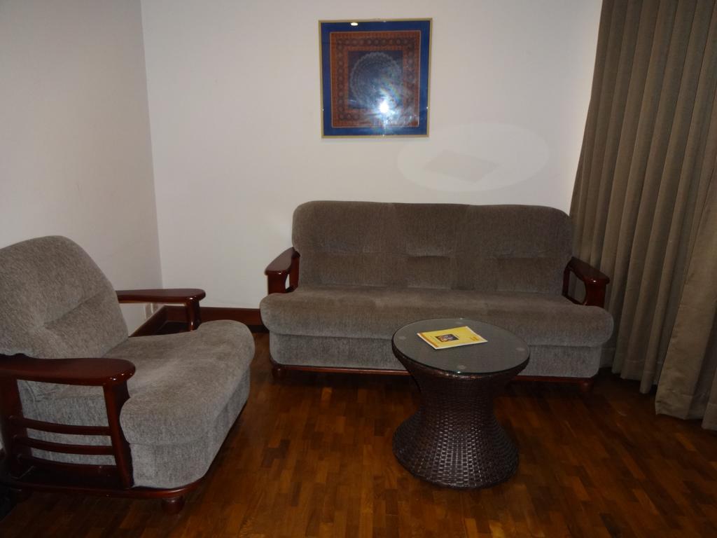 Keys Select By Lemon Tree Hotels, Malabar Gate, Kozhikode Exteriör bild